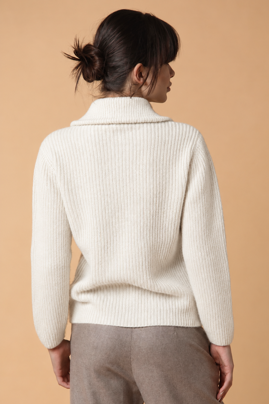 Pearl mesh zip bomber