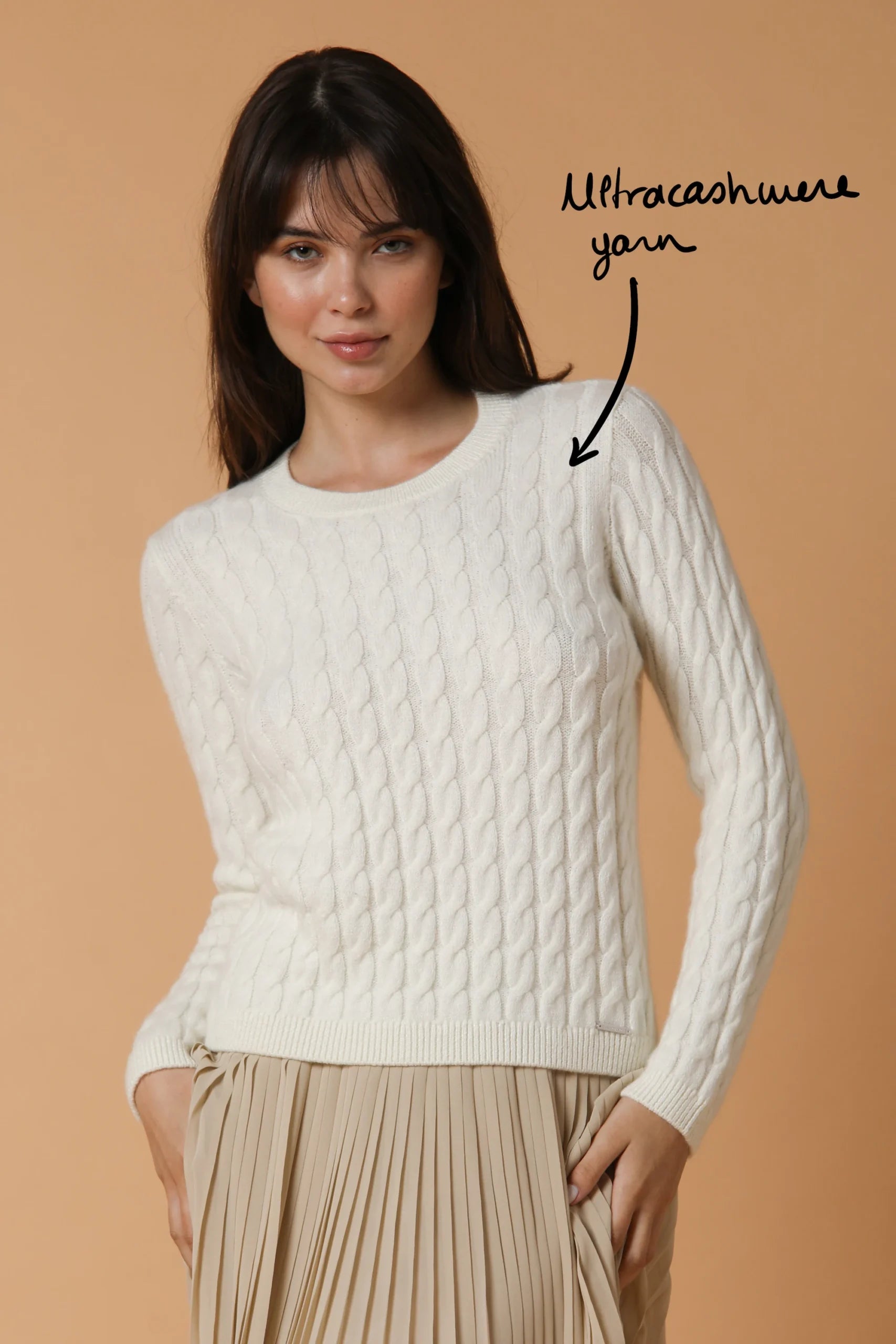 Col ras du cou tressé en Ultracashmere