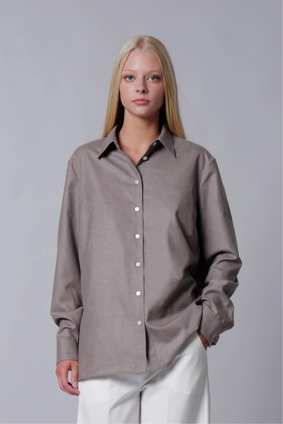 Camicia dritta