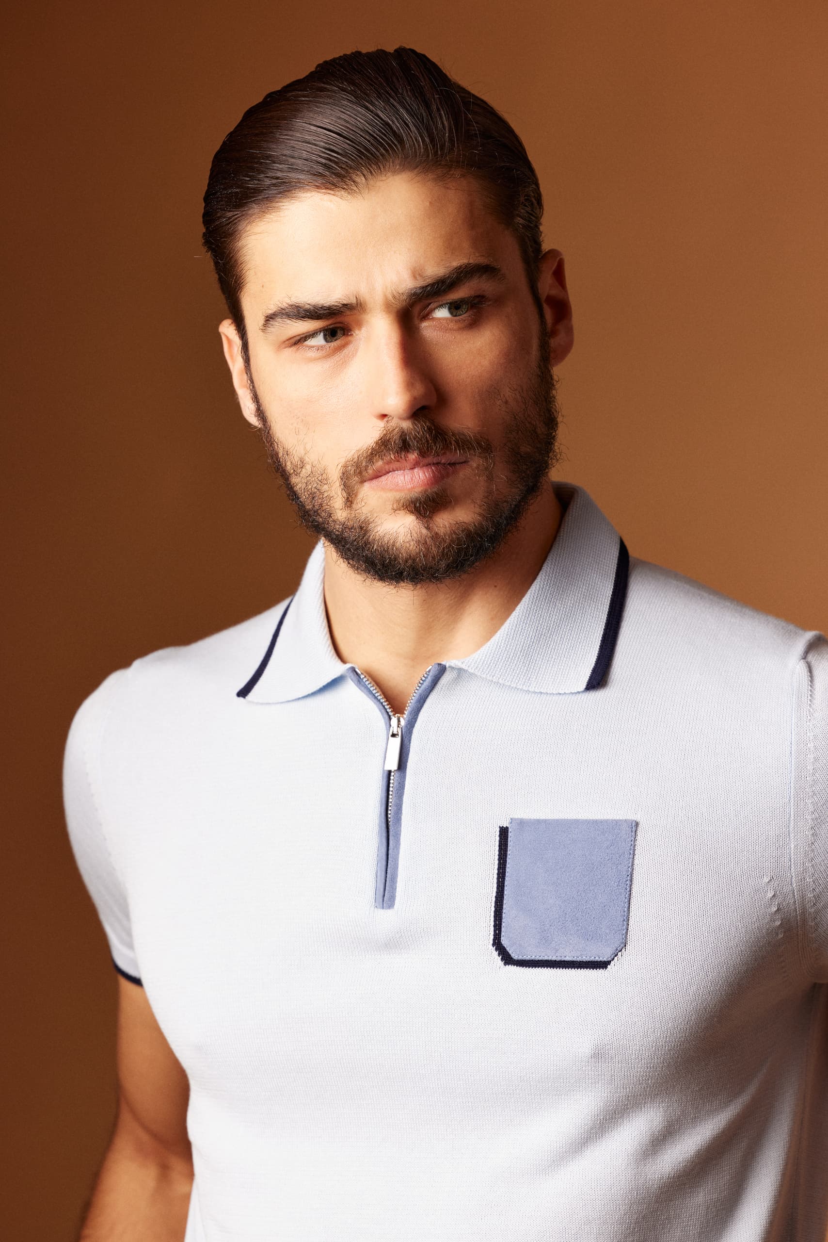 Polo zippé avec poche