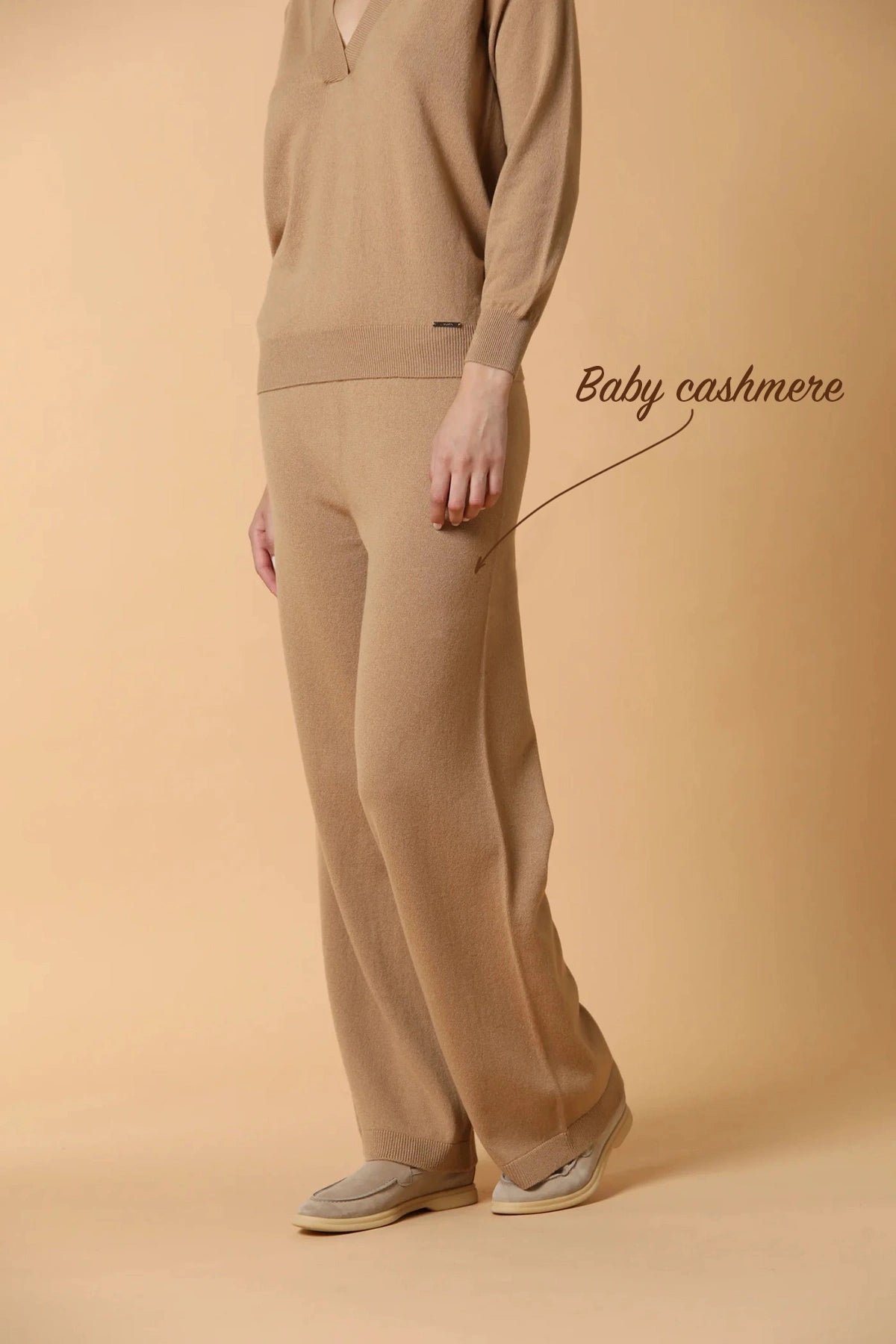 Baby cashmere trousers