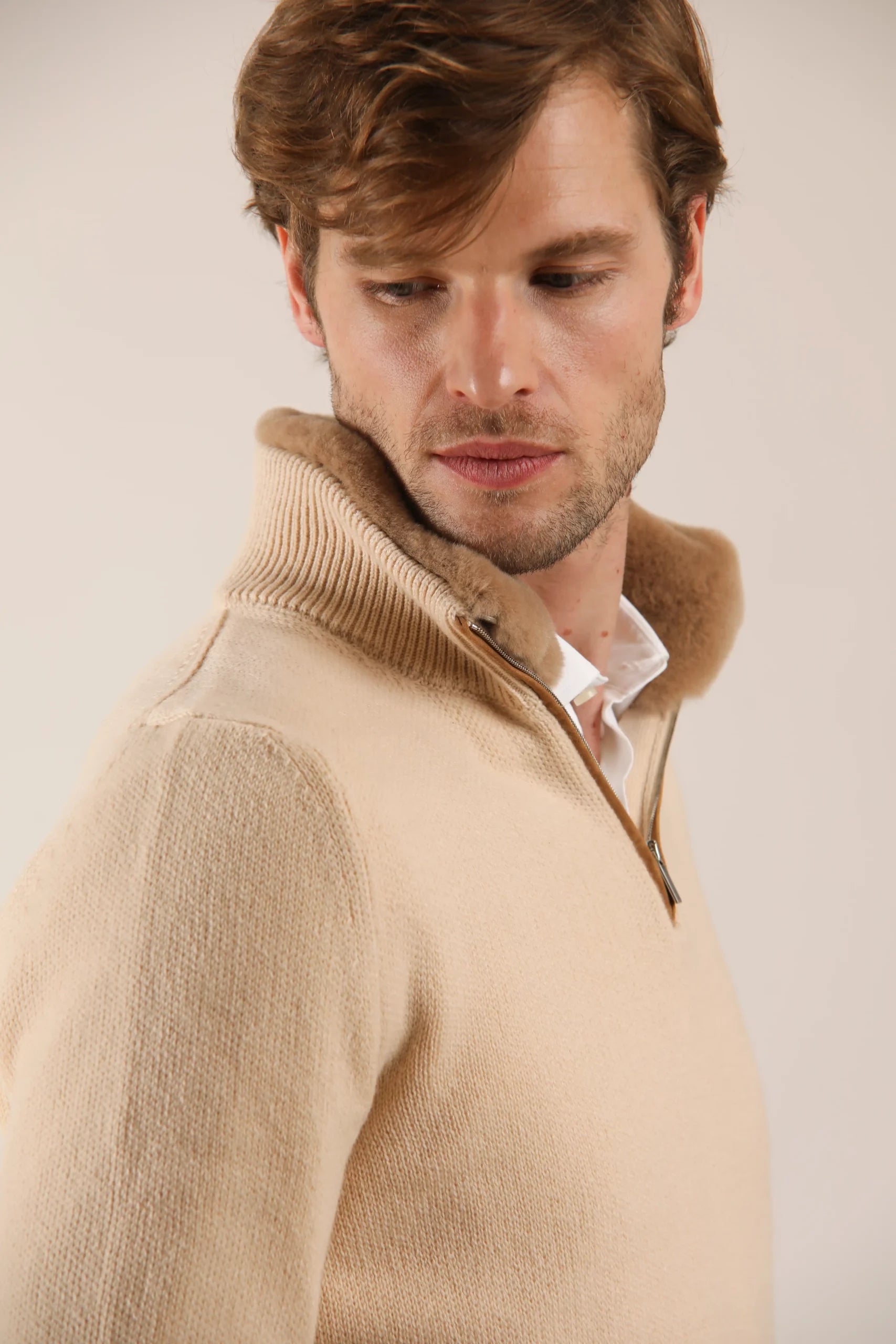 Serafina with mink collar