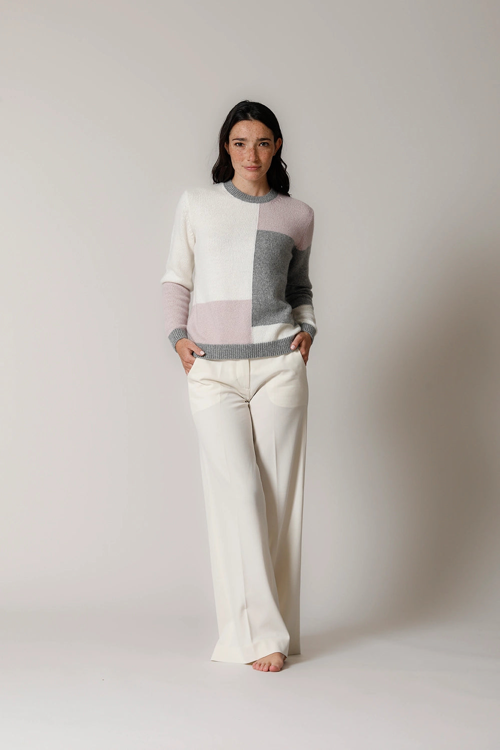 Ultracashmere crewneck with inlay