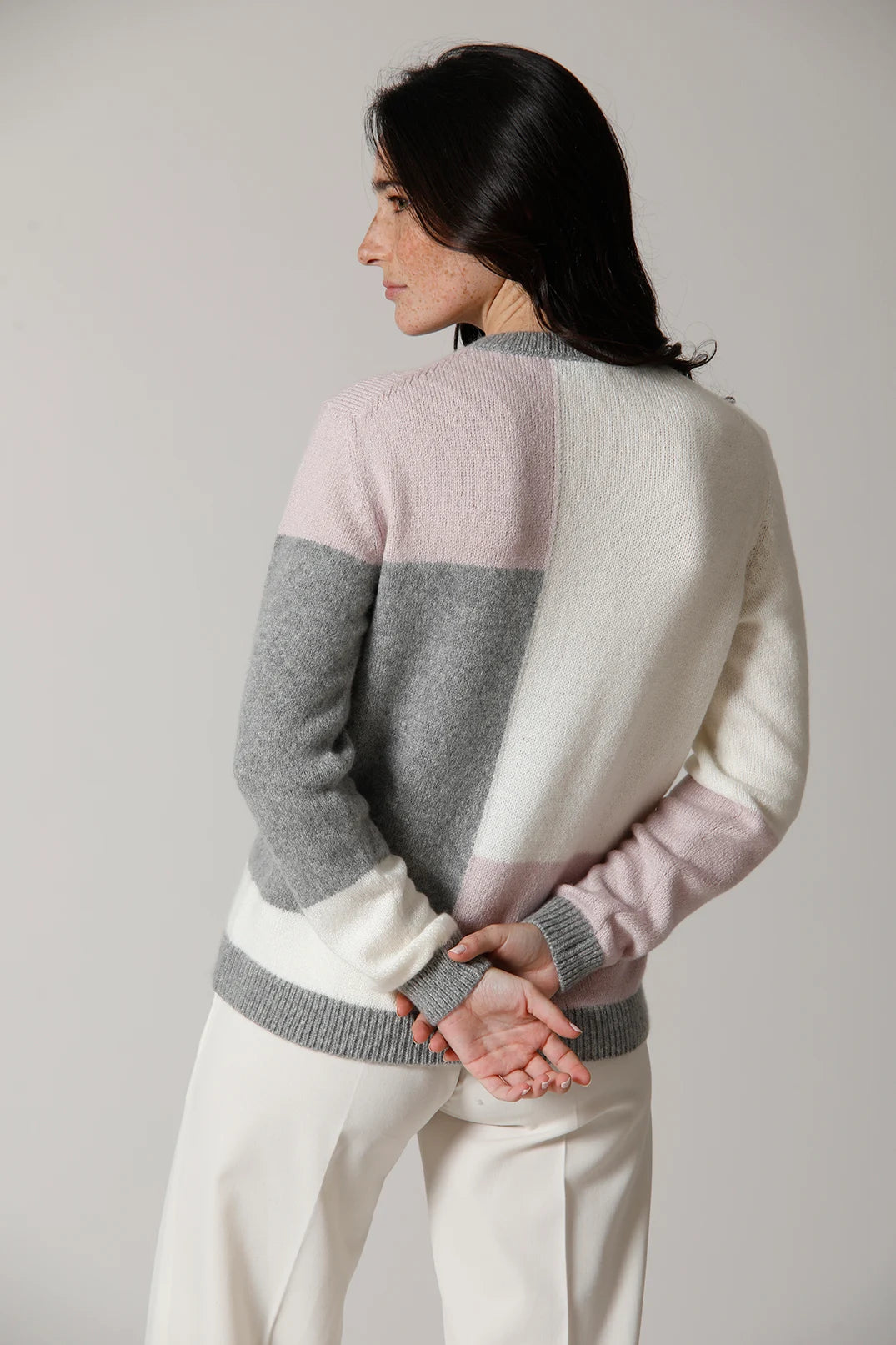 Ultracashmere crewneck with inlay