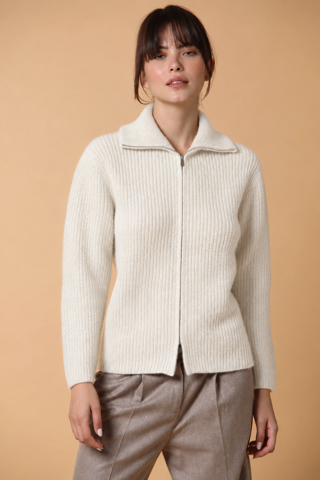 Pearl mesh zip bomber