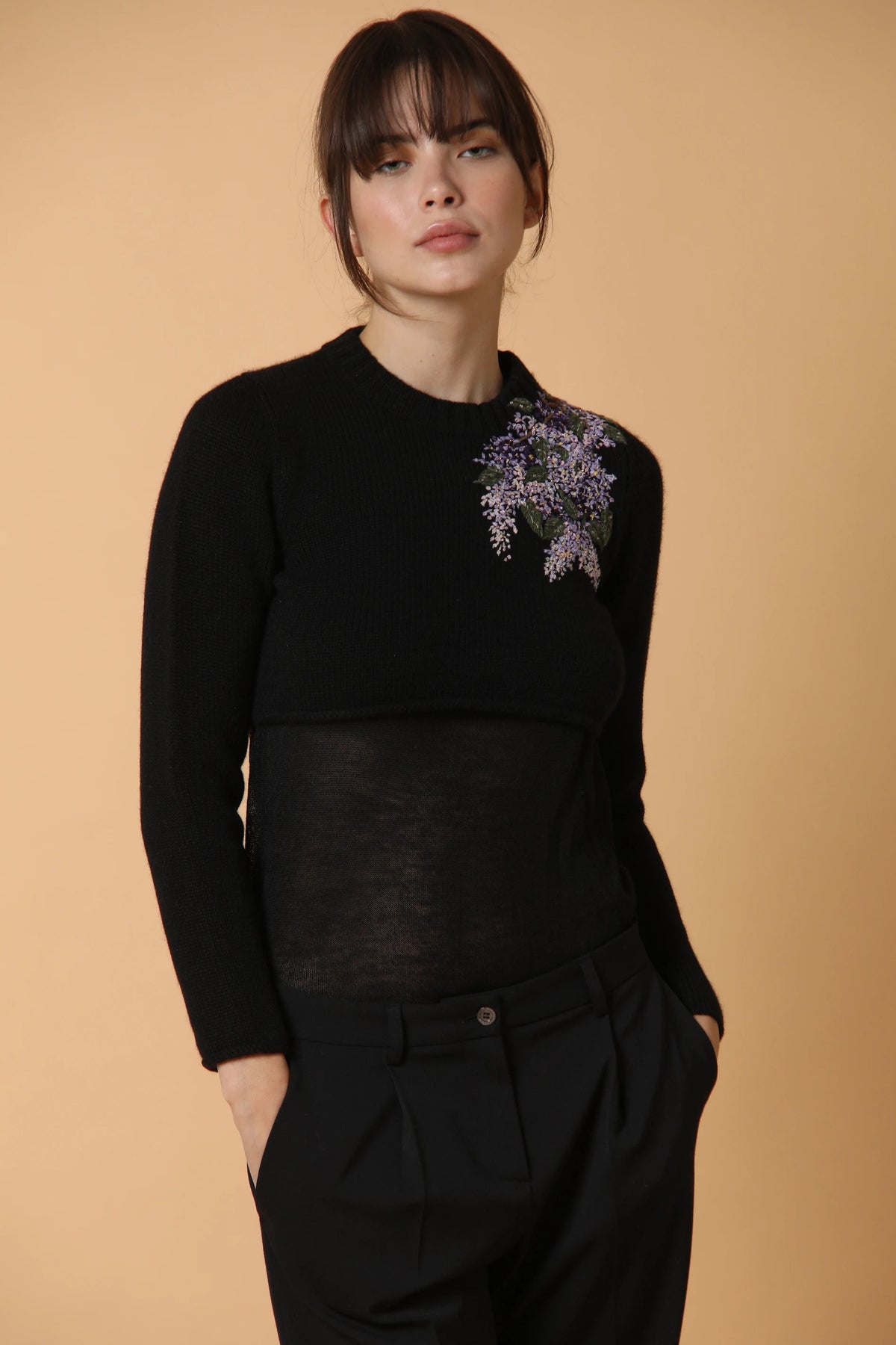 Crop with floral embroidery
