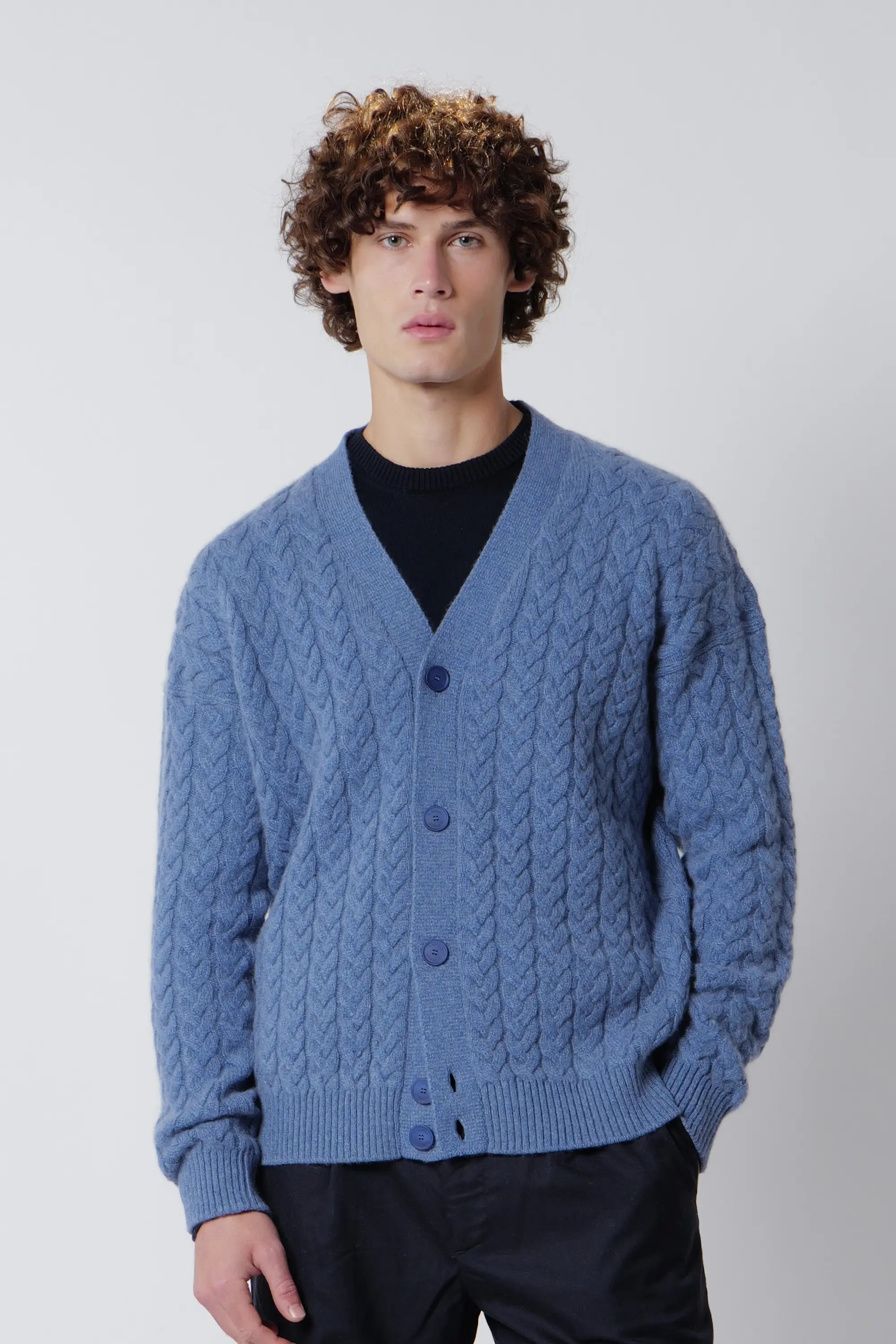 Cardigan bottoni con trecce