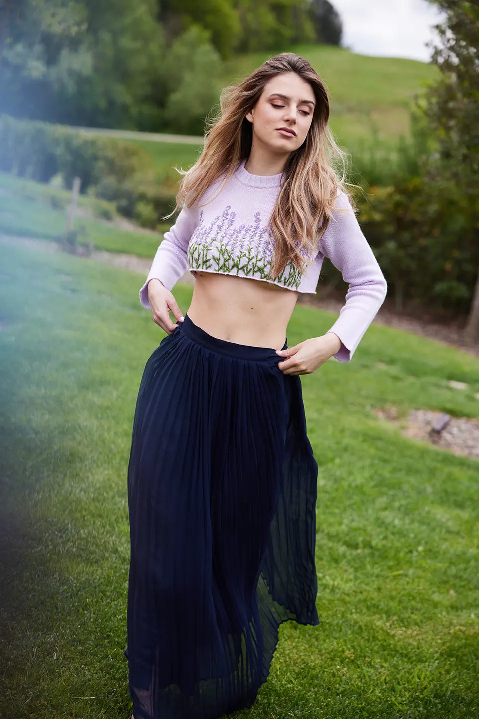 Crop lavanda. Lavender crop sweater. Pull crop lavande