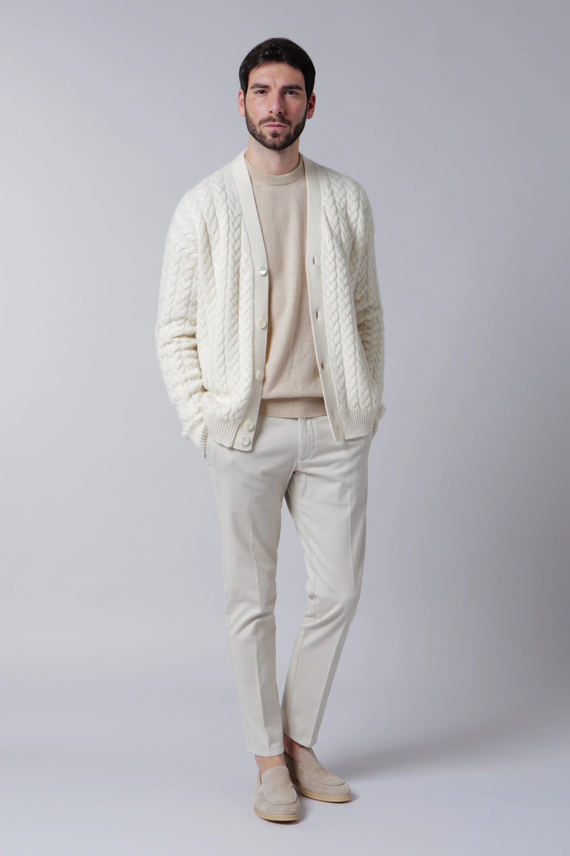 Cardigan bottoni con trecce