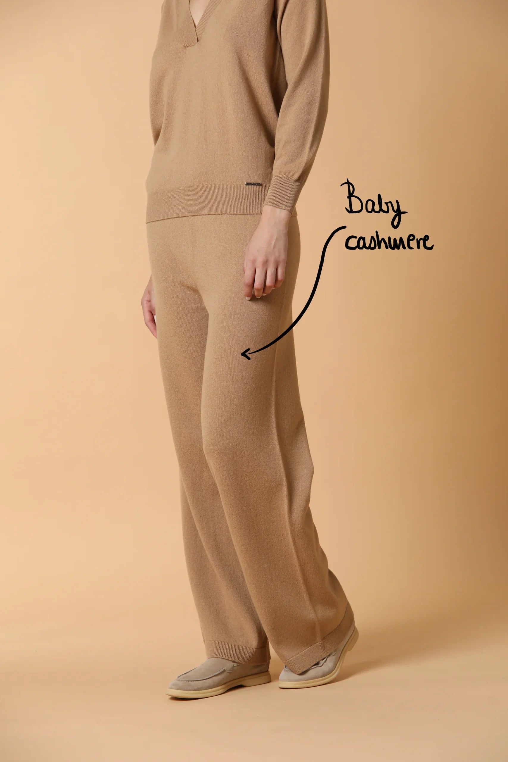 Baby cashmere trousers