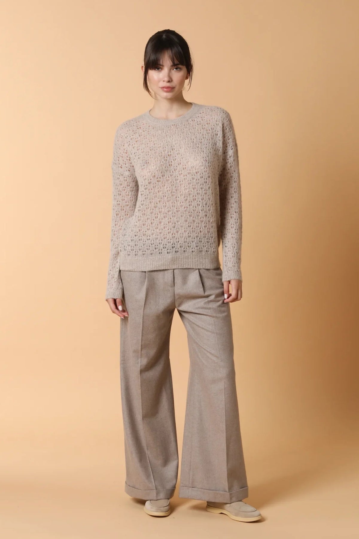 Long-sleeved perforated shirt