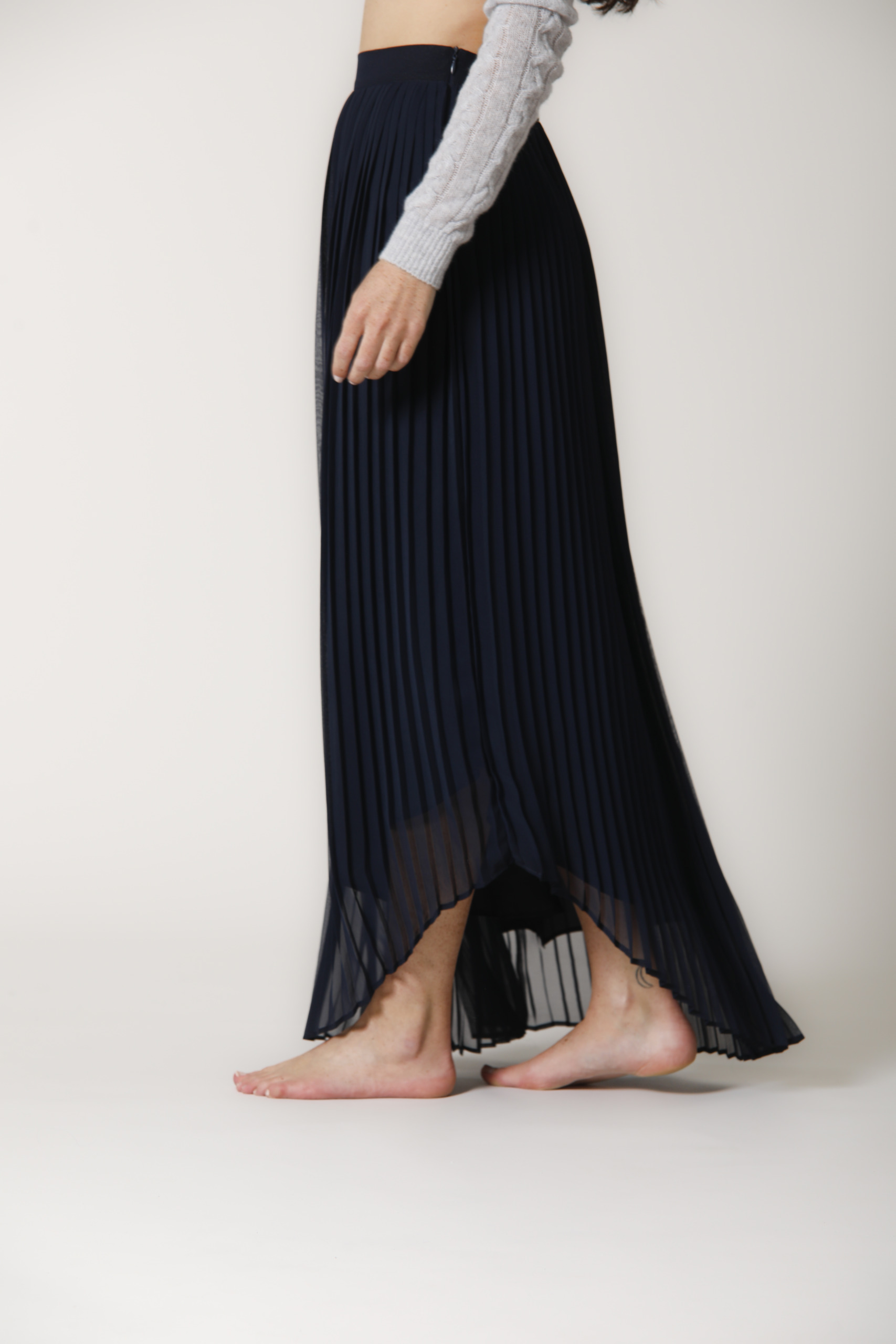 Pleated maxi skirt 5t sale